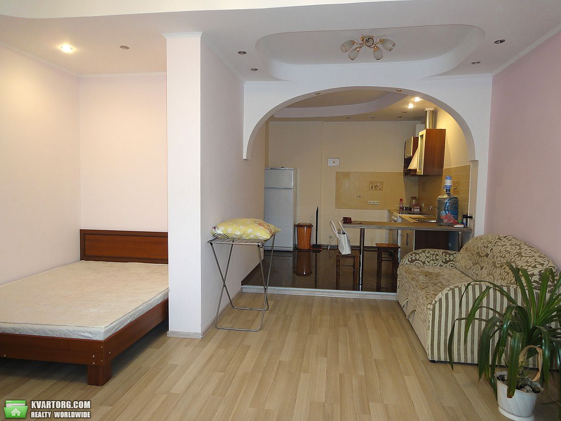 Rent out 1-room apartment. Одесса, Среднефонтанская — photo 2