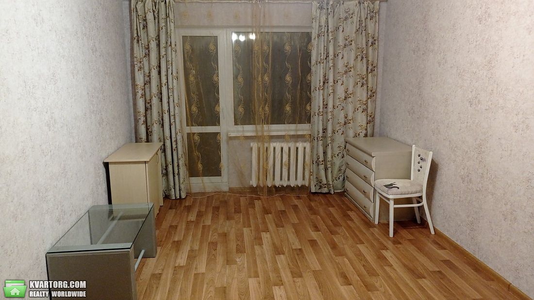Rent out 1-room apartment. Днепропетровск, Александра Поля Кирова — photo 1