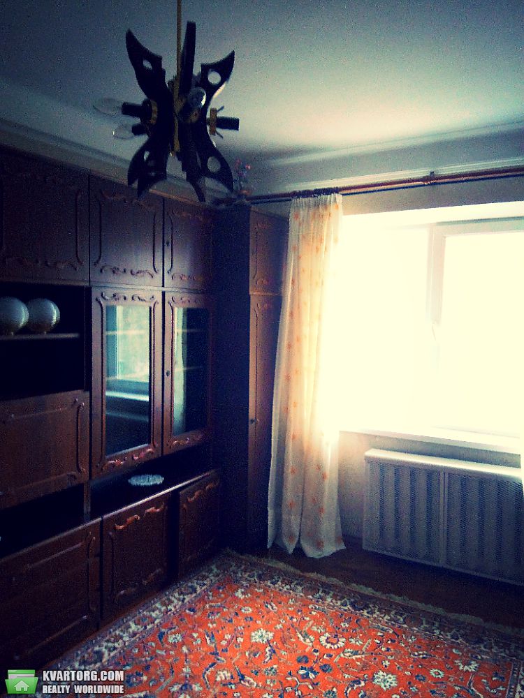 Rent out 3-room apartment. Киев,  Васильковская — photo 2