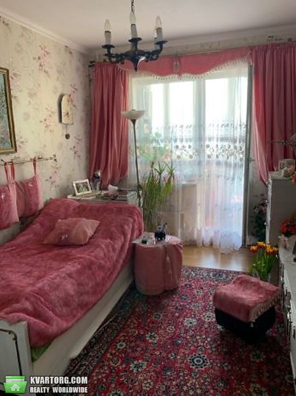 Sell 4-room apartment. Киев,  Закревского — photo 4