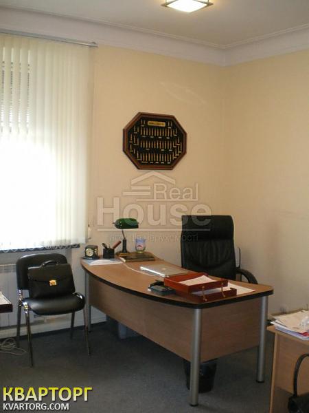 Rent out office. Киев,  Московская — photo 1