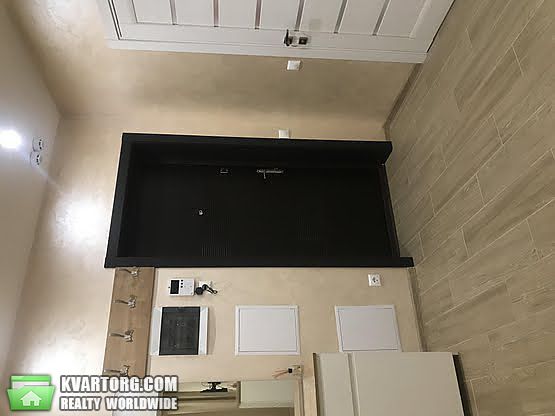 Rent out 1-room apartment. Киев, демеевская — photo 4