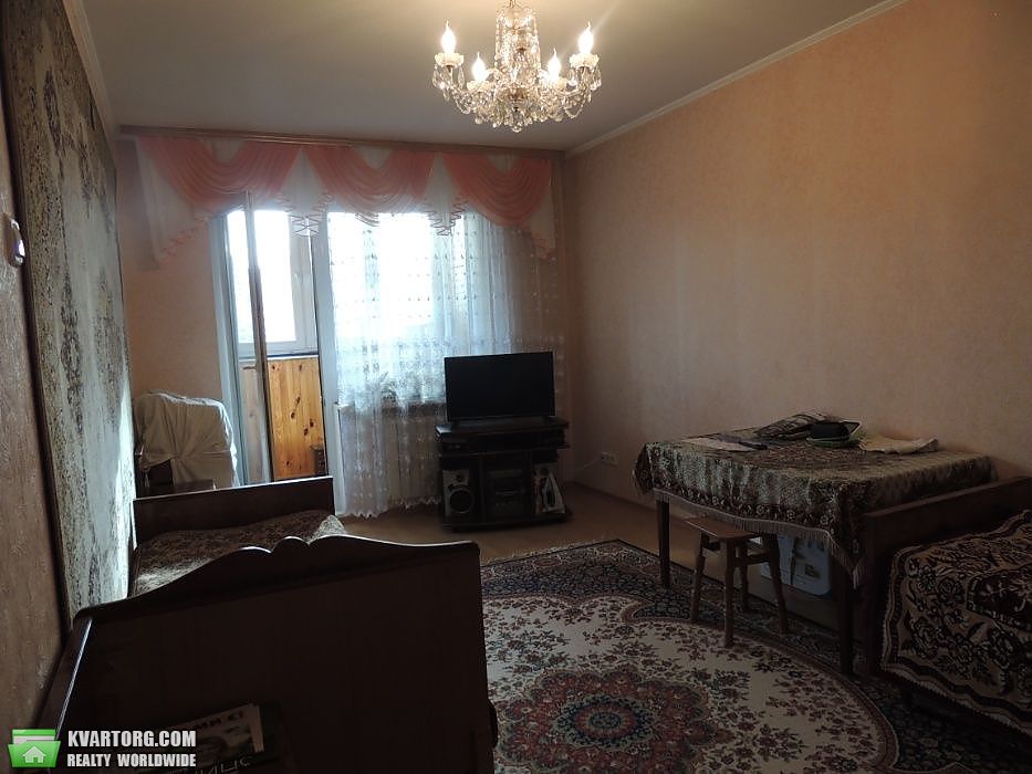Sell 2-room apartment. Киев,  Полярная — photo 1