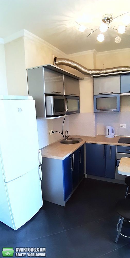 Rent out 2-room apartment. Львов, Петра Панча — photo 6