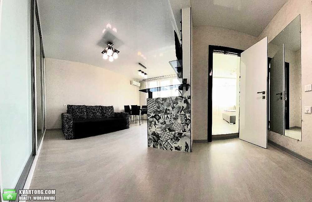 Rent out 1-room apartment. Киев, Лобановского — photo 4