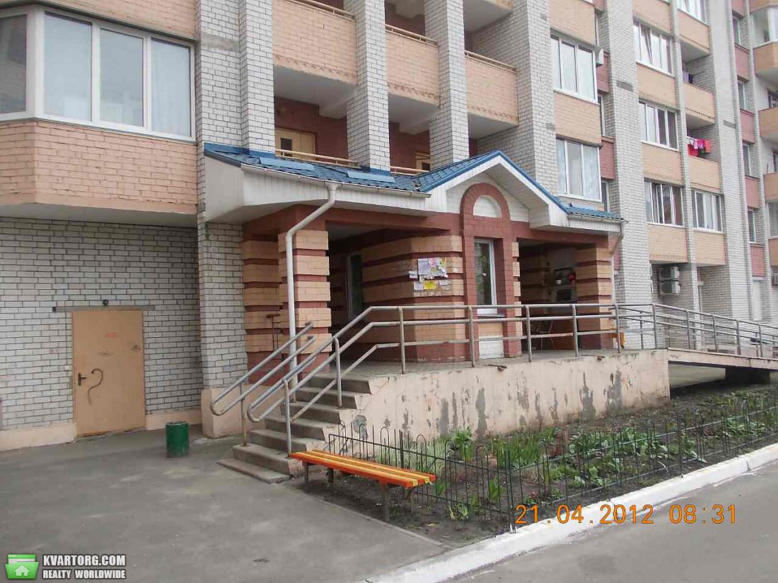 Rent out 2-room apartment. Киев,  Алма-Атинская — photo 6