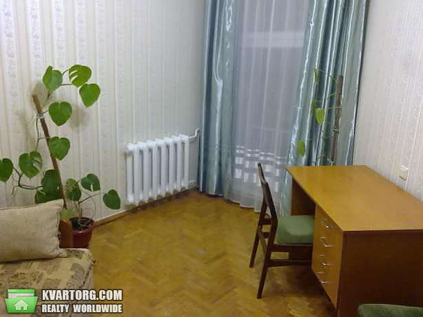 Rent out 3-room apartment. Киев,  Константиновская — photo 2