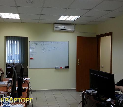 Rent out office. Киев, Межигорская — photo 4