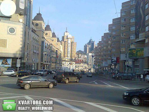 Sell house. Киев,  Бассейная — photo 2