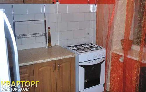 Rent out 2-room apartment. Киев,  Артема — photo 1