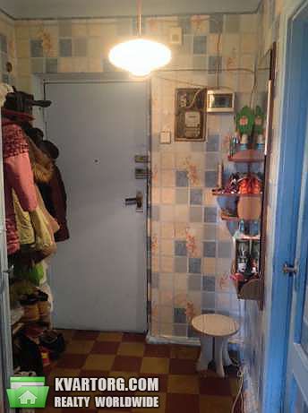 Sell 2-room apartment. Киев,  Новополевая — photo 3