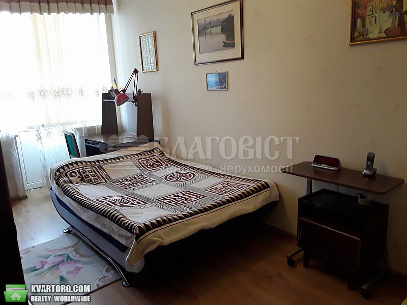 Rent out 3-room apartment. Киев,  Грушевского — photo 3