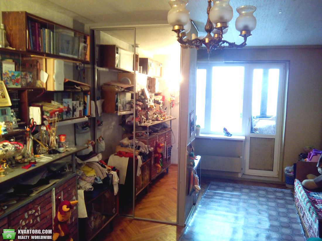 Sell 3-room apartment. Киев,  Маяковского — photo 2