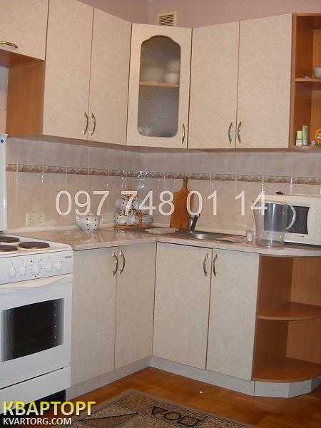 Rent out 1-room apartment. Киев,  Ахматовой — photo 1