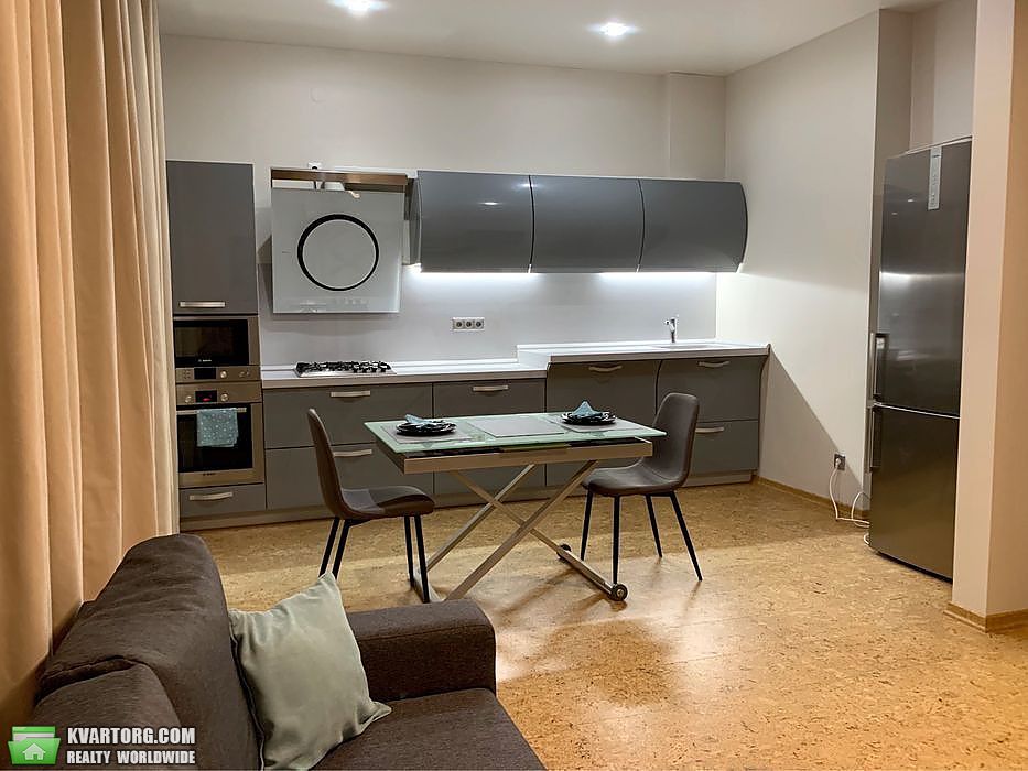 Rent out 2-room apartment. Киев, Волошська — photo 1
