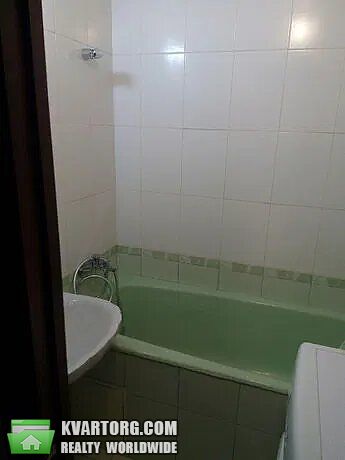 Rent out 2-room apartment. Киев, Каштановая — photo 8