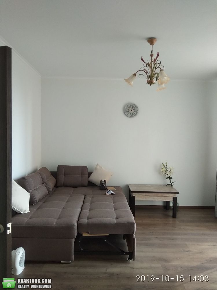 Rent out 1-room apartment. Киев, Семьи Кульженко — photo 4