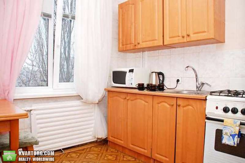 Sell 2-room apartment. Киев,  Якуба Коласа — photo 3