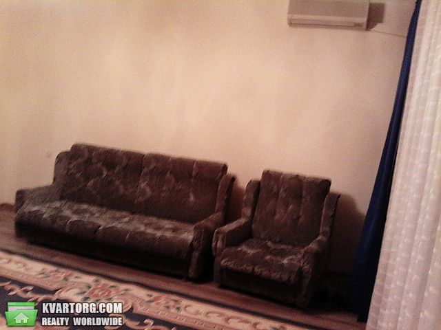 Rent out 3-room apartment. Киев,  Леси Украинки бул — photo 2