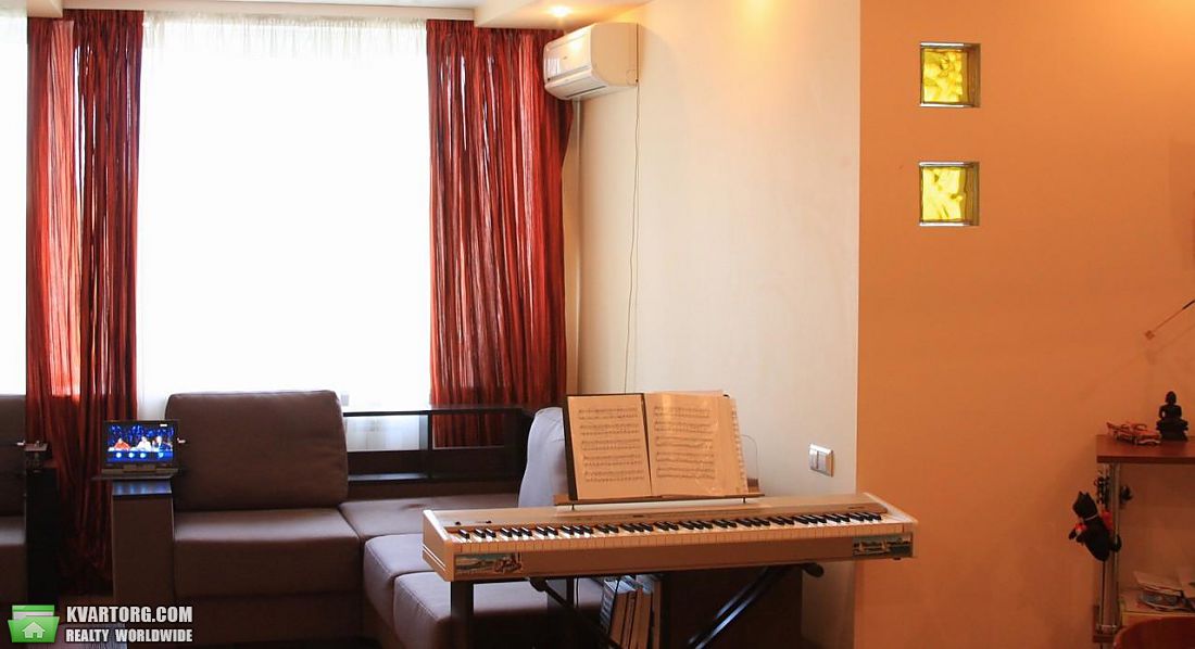 Sell 3-room apartment. Киев,  Драгомирова — photo 4