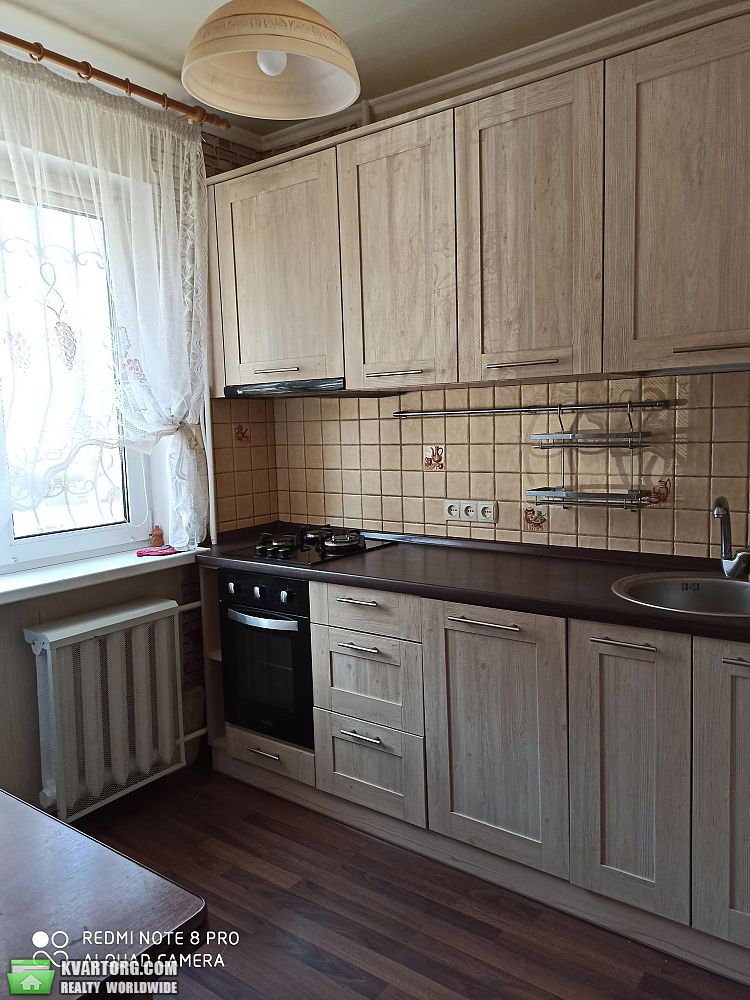 Rent out 2-room apartment. Киев, Академика Туполева — photo 1
