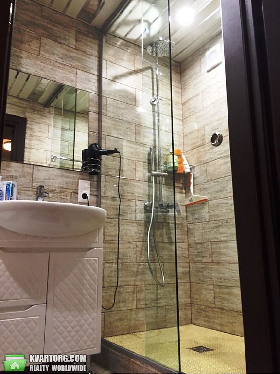 Rent out 2-room apartment. Киев,  Леси Украинки бул — photo 5