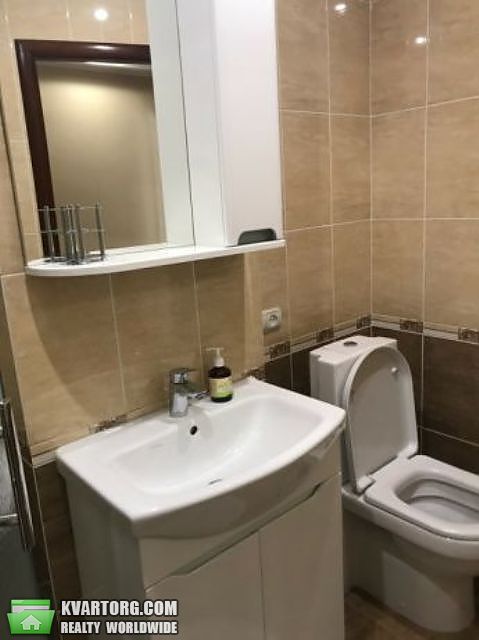Sell 2-room apartment. Киев,  Труда бул — photo 5