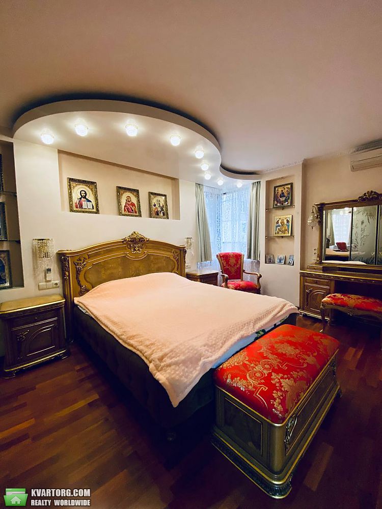 Rent out 5-room apartment. Киев,  Старонаводницкая — photo 5