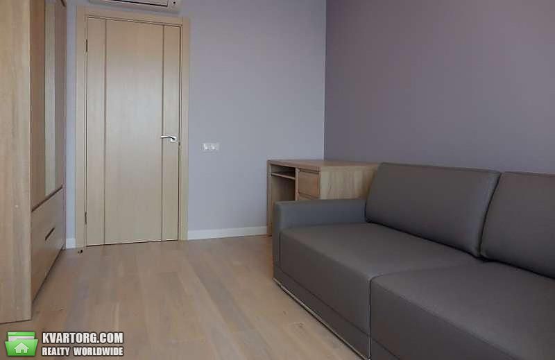 Rent out 3-room apartment. Киев,  Голосеевский пр — photo 6