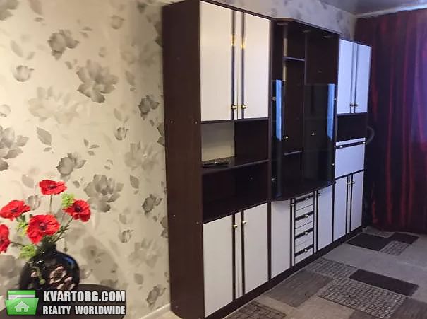 Rent out 1-room apartment. Киев,  Крушельницкой — photo 3