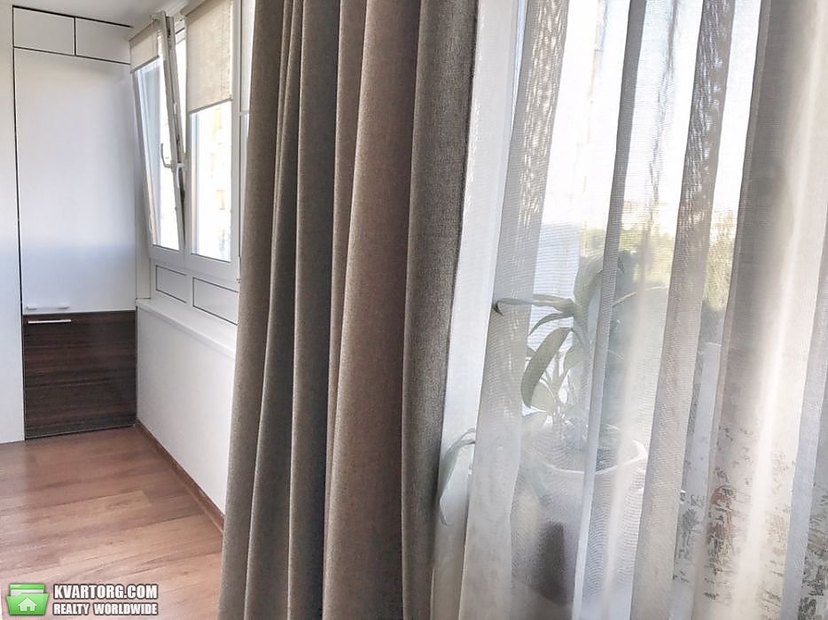 Sell 2-room apartment. Киев,  Энтузиастов — photo 4