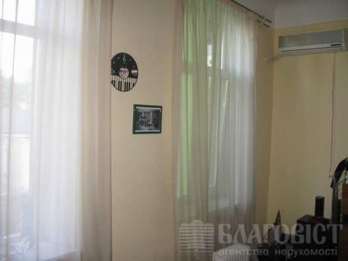 Sell 4-room apartment. Киев, Шелковичная — photo 3