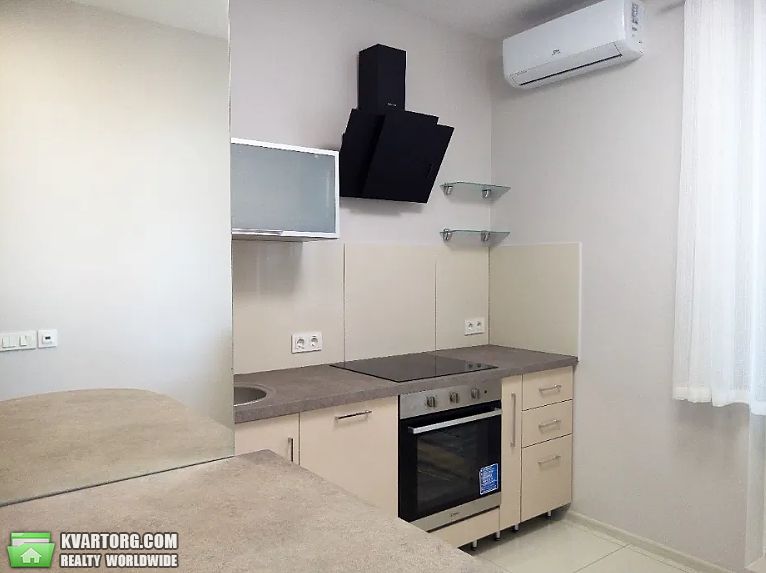Rent out 1-room apartment. Киев,  Чавдар — photo 4