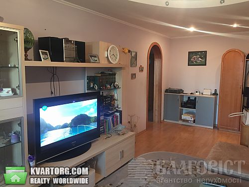 Sell 3-room apartment. Киев, Святошинская пл — photo 1