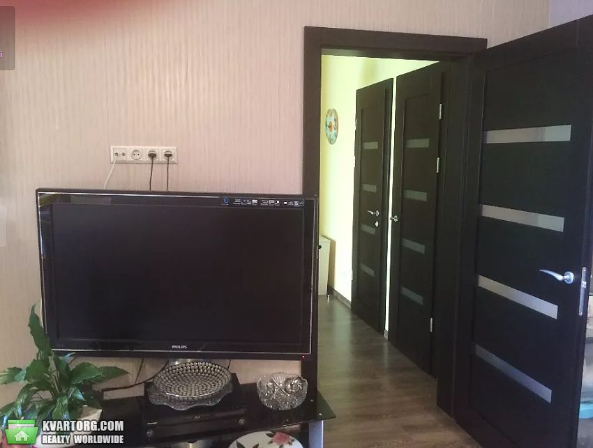 Rent out 3-room apartment. Киев,  Саксаганского — photo 9