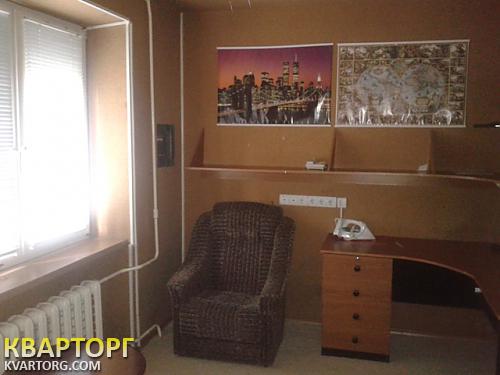 Rent out 3-room apartment. Киев,  Феодосийская — photo 2