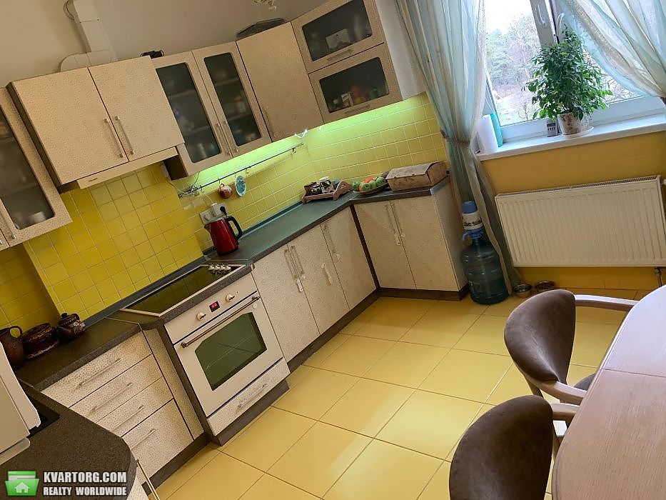 Sell 2-room apartment. Киев,  Навои пр — photo 1