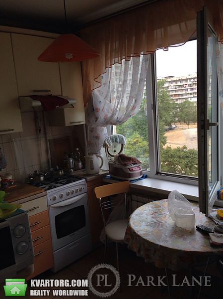 продам 3-комнатную квартиру. Киев,  Героев Сталинграда пр - фото 1