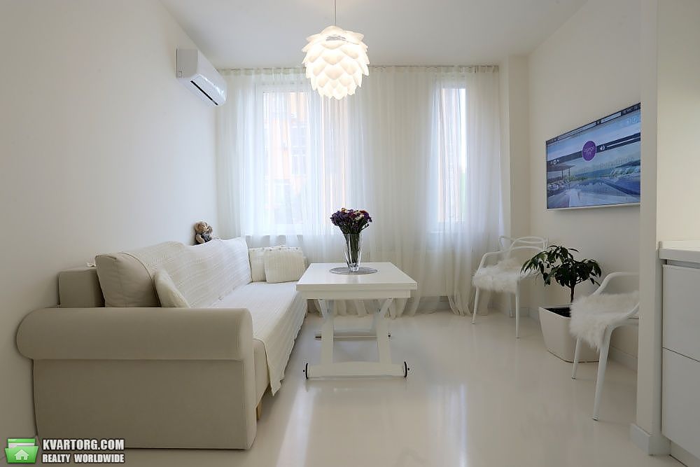 Sell 2-room apartment. Киев, Регенераторная — photo 5