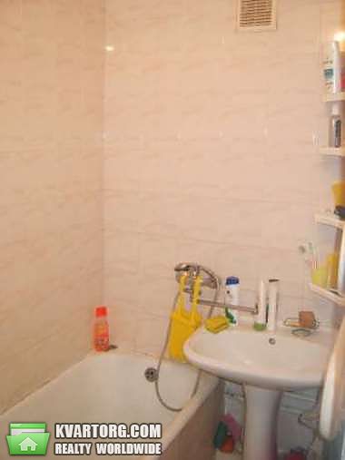 Sell 2-room apartment. Киев,  Соломенская — photo 2
