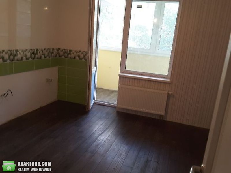 Sell 1-room apartment. Киев,  Львовская — photo 4
