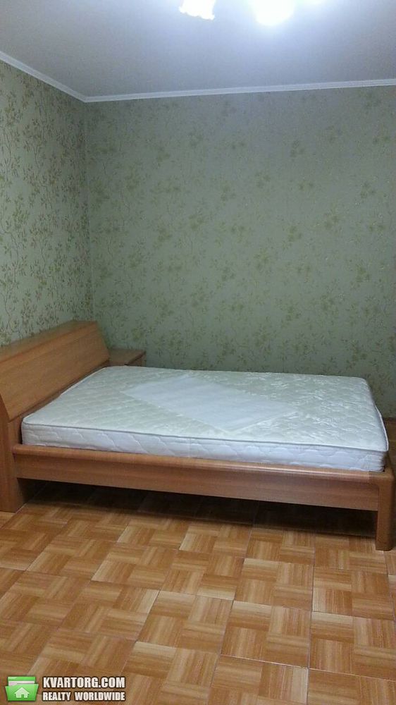 Rent out 1-room apartment. Киев,  Княжий Затон — photo 9