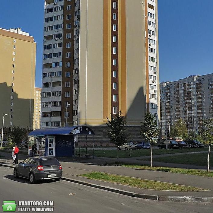 Sell 3-room apartment. Киев,  Урловская — photo 1