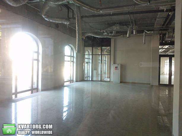 Rent out shop. Киев, ул. Верхний Вал, — photo 3
