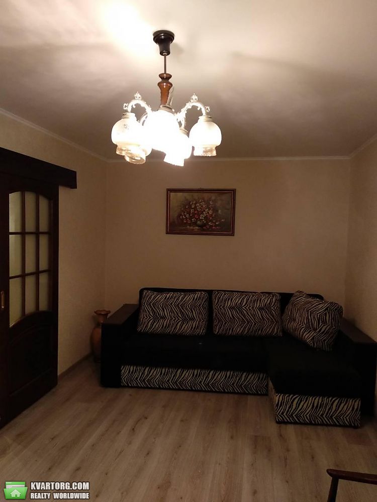 Rent out 2-room apartment. Киев,  Дарницкий бул — photo 6