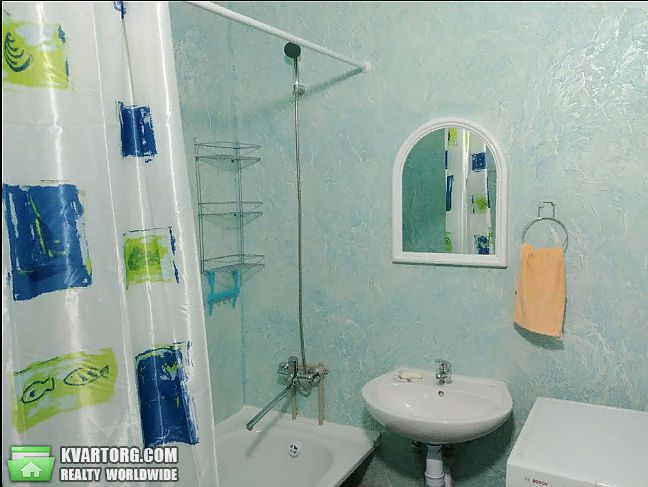 Rent out 2-room apartment. Киев,  Гмыри — photo 5