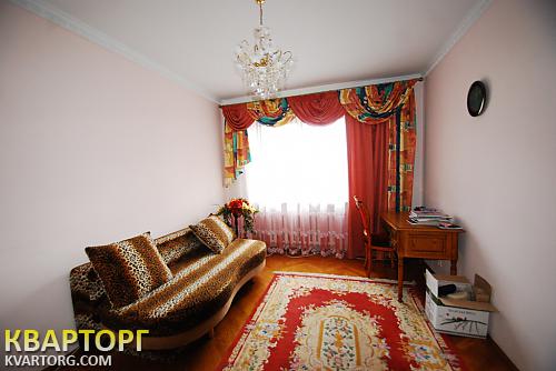 Rent out 3-room apartment. Киев,  Предславинская — photo 2
