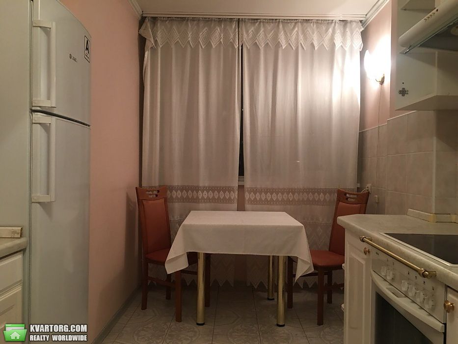 Rent out 2-room apartment. Киев,  Героев Сталинграда — photo 7