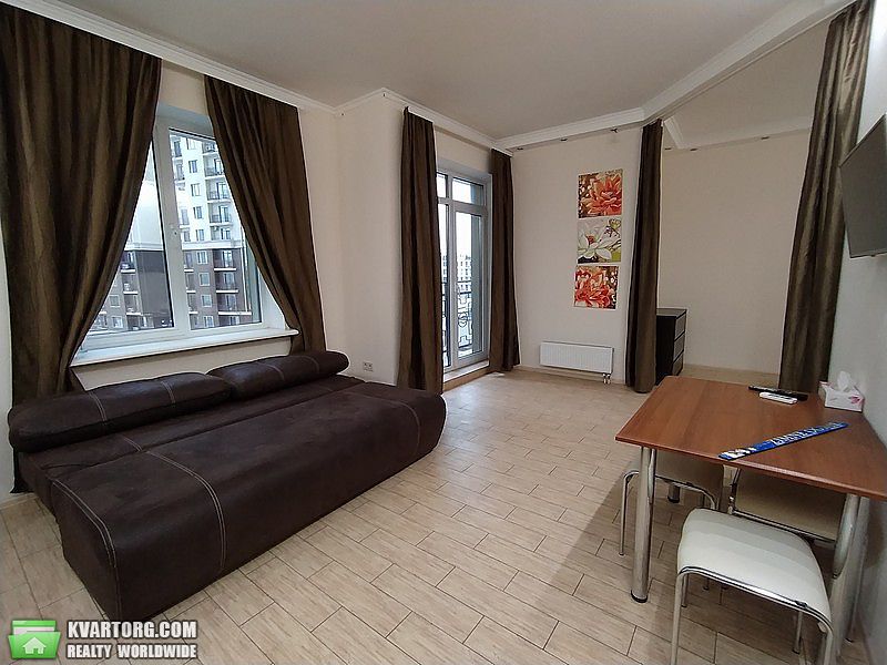 Rent out 1-room apartment. Одесса, Французский бульвар — photo 1