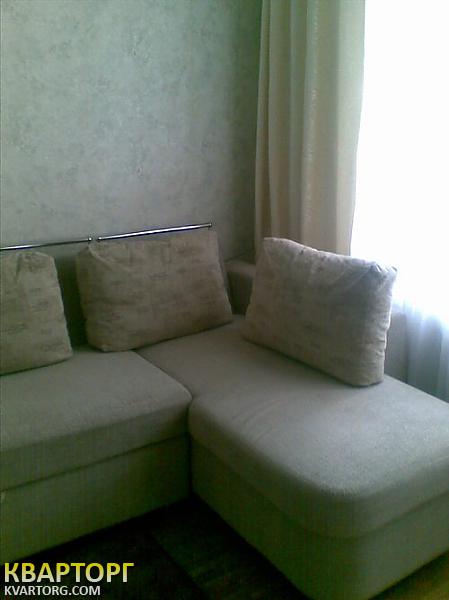 Sell 2-room apartment. Киев,  Бажова — photo 2